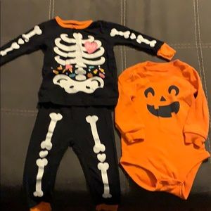 Halloween onesie and pajamas 9-12 months Carters
